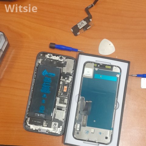 iPhone LCD/Screen Replacement